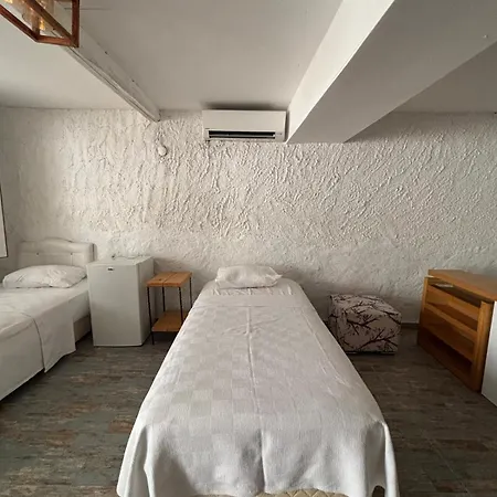 Δωμάτια σε οικογενειακή κατοικία Bum Alacati Çeşme