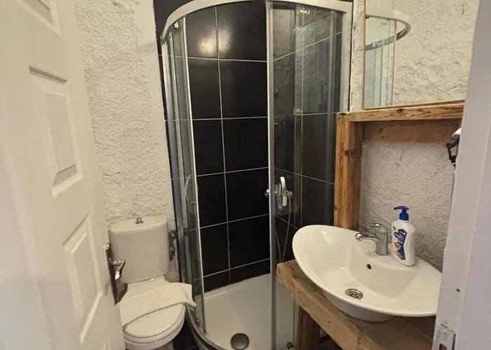 Bum Alacati Проживання в сім'ї Чешме